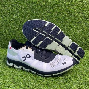 tenis on cloud blanco con negro
